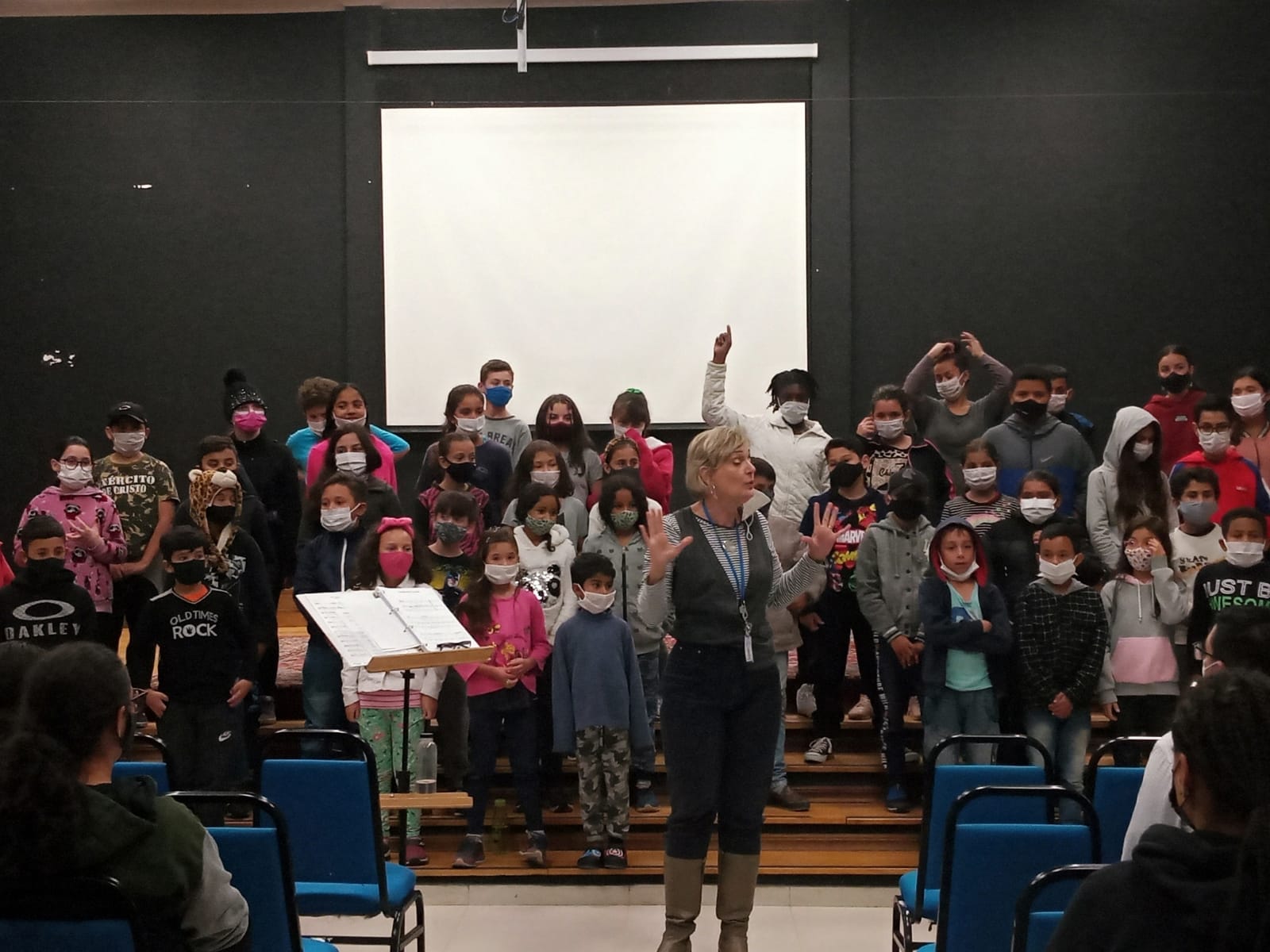Coro Infantil celebra o Dia da Família