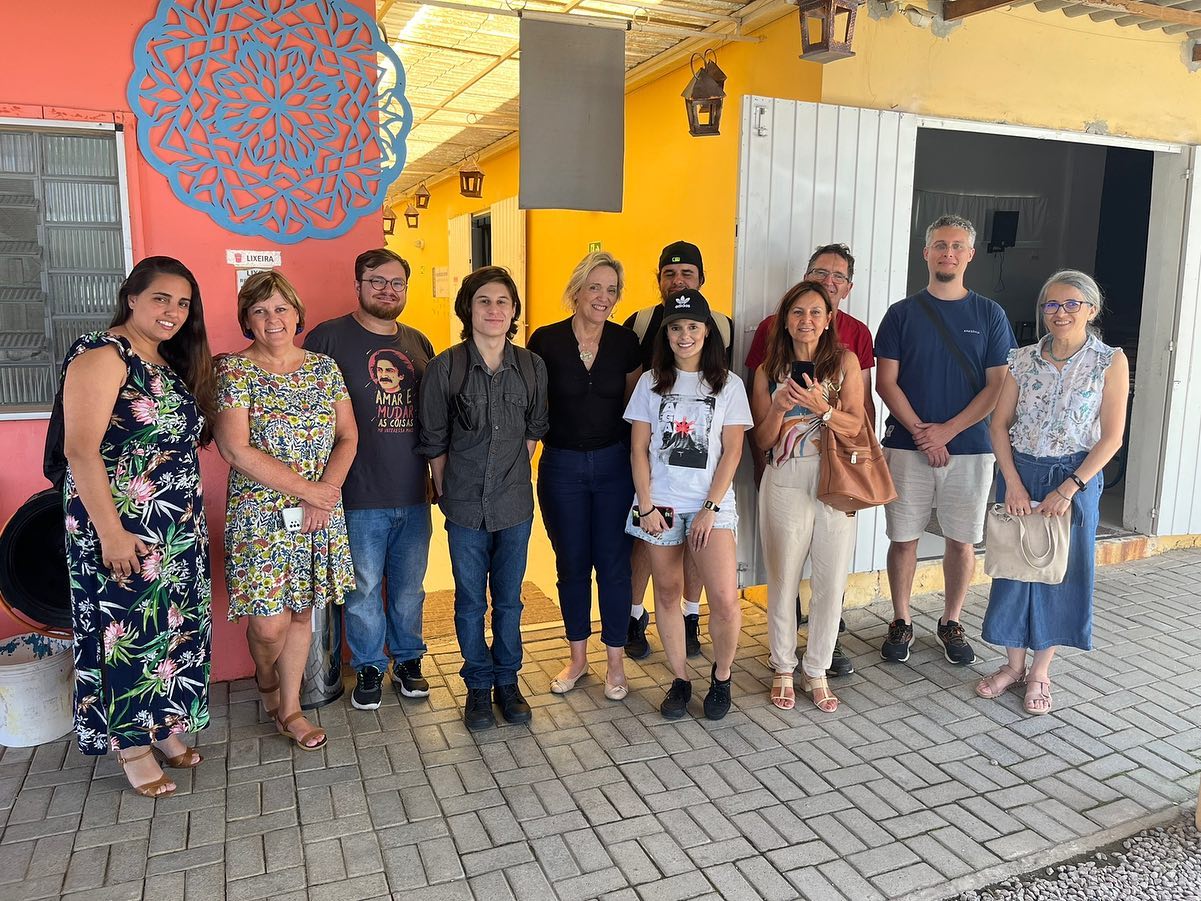 Alunos da UFPR visitam nossa filial
