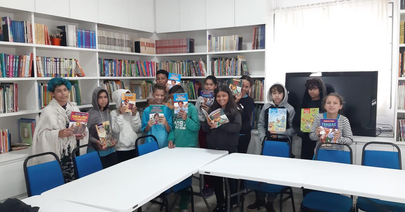 Turmas do Contasonhos comemoram o Dia do Livro Infantil