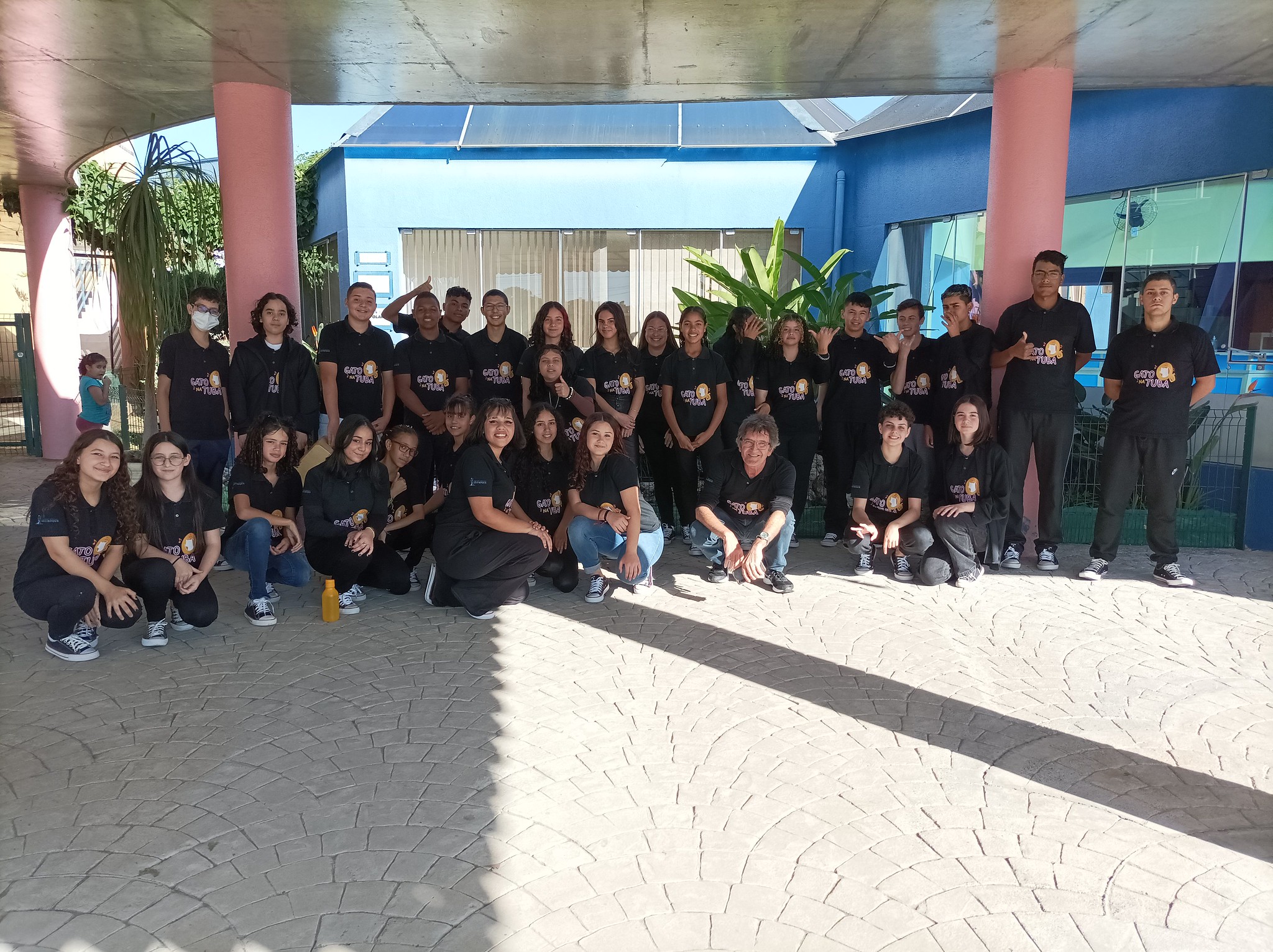 Coro Juvenil Gato na Tuba se apresenta na AFECE