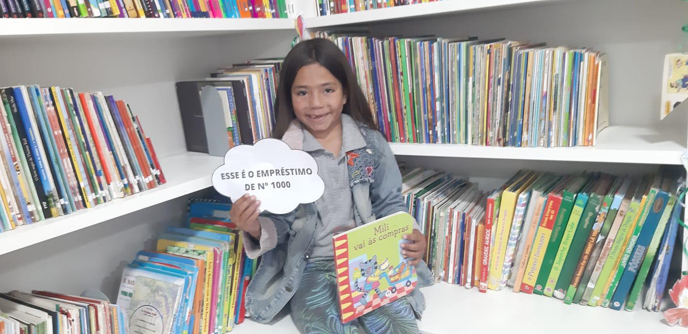 Nossa Biblioteca comemora marca de 1000 livros emprestados