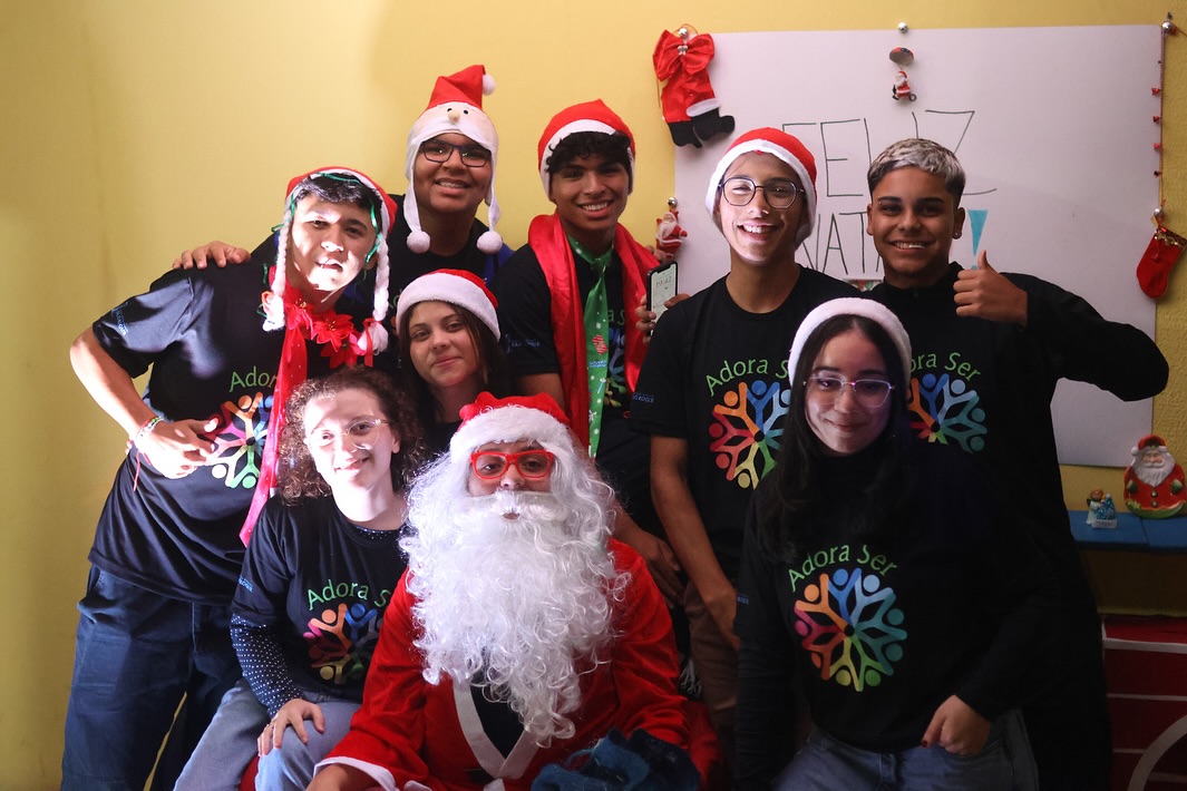 Noite de Natal da Literatura foi uma festa com poesia e muita emoção