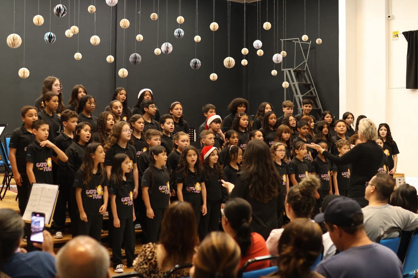Abertura dos Concertos de Natal da São Roque encanta o público com música coral e instrumental